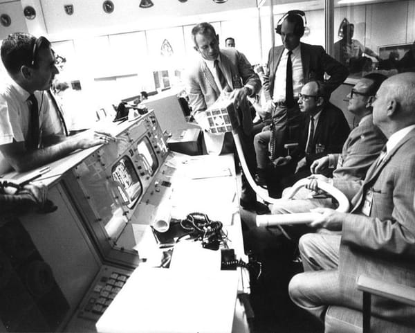 The first step to solving problems like an astronaut